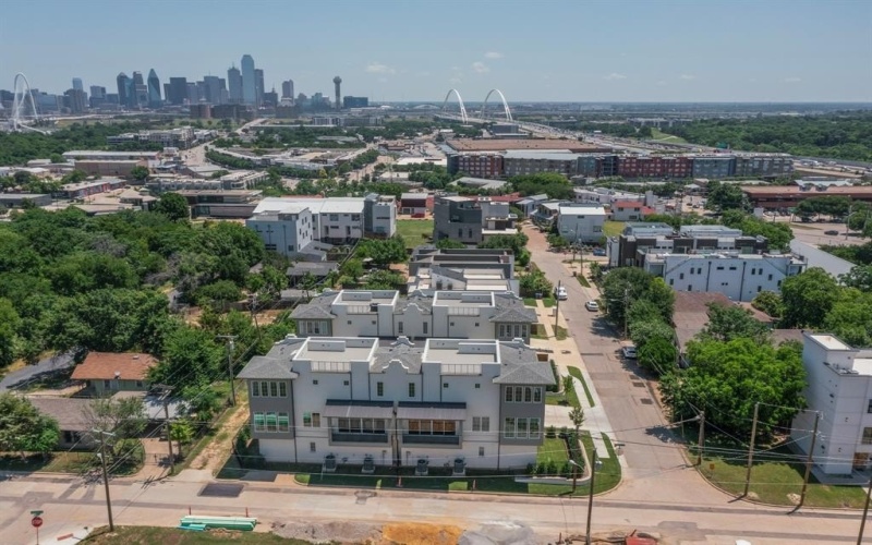 1021 Mobile Street, Dallas, TX 75208, 3 Bedrooms Bedrooms, ,3 BathroomsBathrooms,Residential,For Sale,1021 Mobile Street,0,20948853
