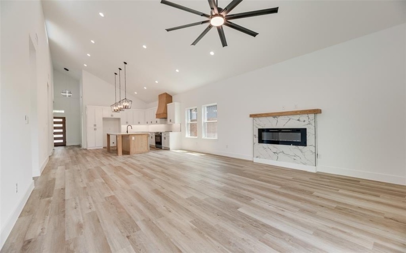 110 Hesed Street, Greenville, TX 75402, 4 Bedrooms Bedrooms, ,2 BathroomsBathrooms,Residential,For Sale,110 Hesed Street,0,21031043