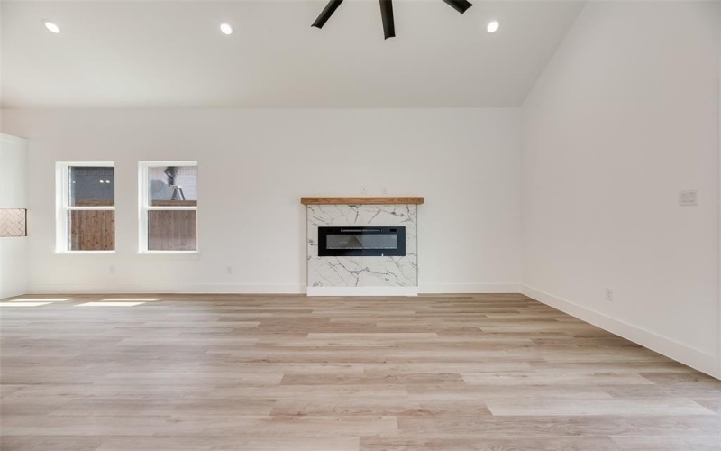 110 Hesed Street, Greenville, TX 75402, 4 Bedrooms Bedrooms, ,2 BathroomsBathrooms,Residential,For Sale,110 Hesed Street,0,21031043