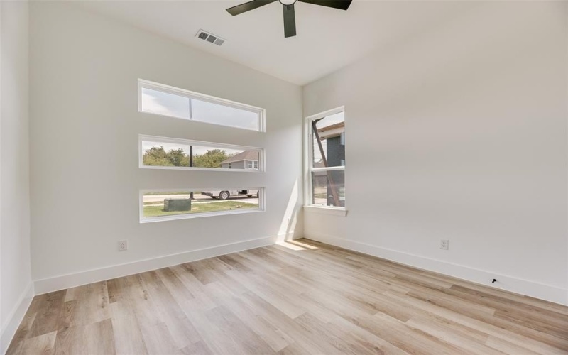 110 Hesed Street, Greenville, TX 75402, 4 Bedrooms Bedrooms, ,2 BathroomsBathrooms,Residential,For Sale,110 Hesed Street,0,21031043