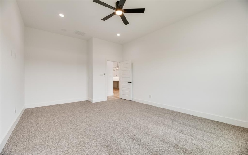 110 Hesed Street, Greenville, TX 75402, 4 Bedrooms Bedrooms, ,2 BathroomsBathrooms,Residential,For Sale,110 Hesed Street,0,21031043