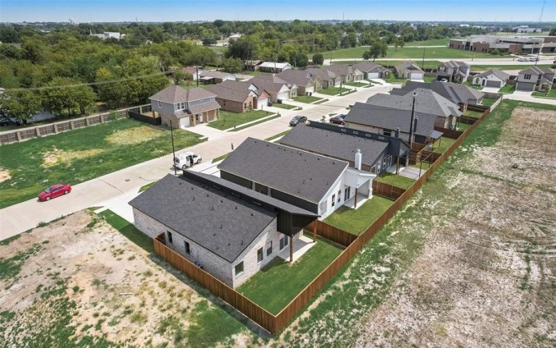110 Hesed Street, Greenville, TX 75402, 4 Bedrooms Bedrooms, ,2 BathroomsBathrooms,Residential,For Sale,110 Hesed Street,0,21031043