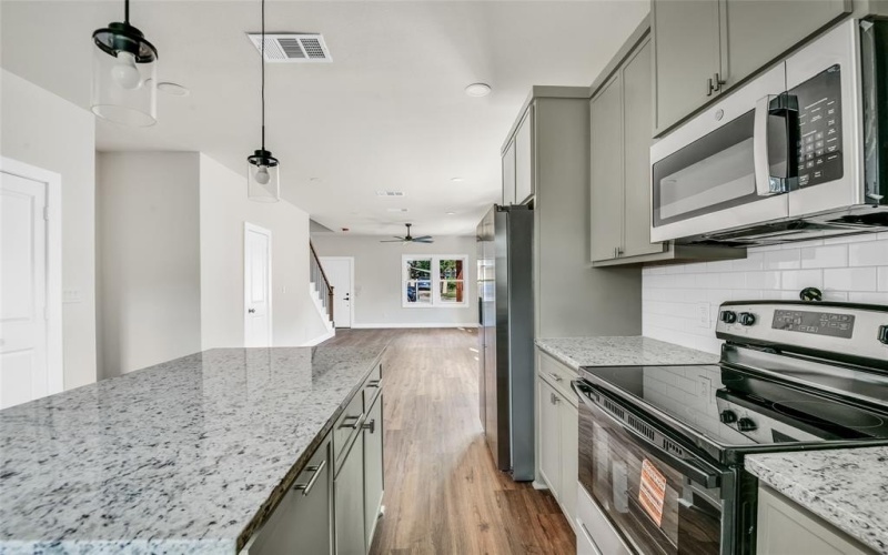 1606 College Avenue, Fort Worth, TX 76104, 6 Bedrooms Bedrooms, ,5 BathroomsBathrooms,Residential Multi Family,For Sale,1606 College Avenue,0,21037964