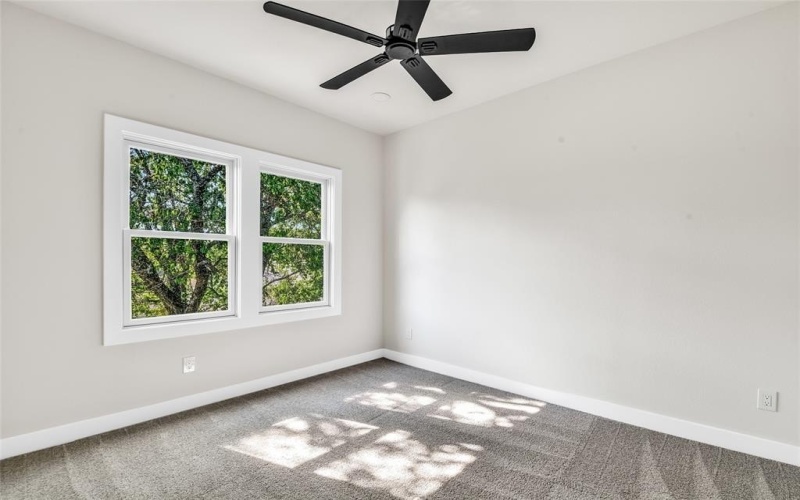 1606 College Avenue, Fort Worth, TX 76104, 6 Bedrooms Bedrooms, ,5 BathroomsBathrooms,Residential Multi Family,For Sale,1606 College Avenue,0,21037964