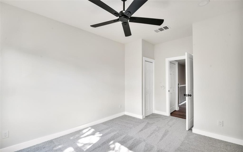 1606 College Avenue, Fort Worth, TX 76104, 6 Bedrooms Bedrooms, ,5 BathroomsBathrooms,Residential Multi Family,For Sale,1606 College Avenue,0,21037964