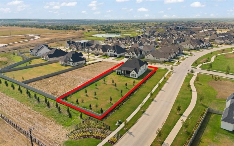 2116 Roaming Trail, Northlake, TX 76247, 5 Bedrooms Bedrooms, ,5 BathroomsBathrooms,Residential,For Sale,2116 Roaming Trail,0,21039051