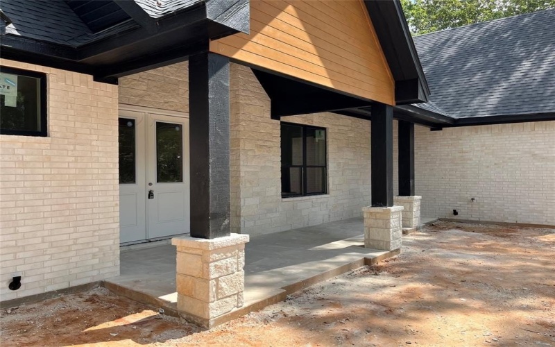 543 Private Road 6305, Mineola, TX 75773, 4 Bedrooms Bedrooms, ,3 BathroomsBathrooms,Residential,For Sale,543 Private Road 6305,0,21043127