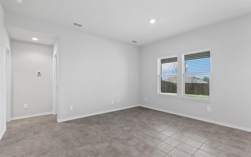 1728 GILLENS Avenue, Fort Worth, TX 76140, 3 Habitaciones Habitaciones , ,2 BañosBaños,Residential,En Venta,1728 GILLENS Avenue,0,21043205