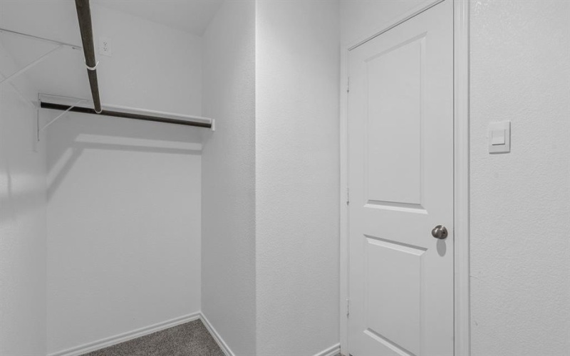 1728 GILLENS Avenue, Fort Worth, TX 76140, 3 Habitaciones Habitaciones , ,2 BañosBaños,Residential,En Venta,1728 GILLENS Avenue,0,21043205