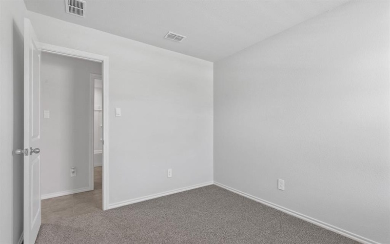 1728 GILLENS Avenue, Fort Worth, TX 76140, 3 Habitaciones Habitaciones , ,2 BañosBaños,Residential,En Venta,1728 GILLENS Avenue,0,21043205