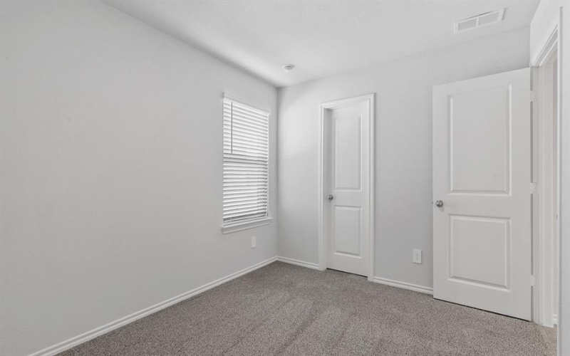 1728 GILLENS Avenue, Fort Worth, TX 76140, 3 Habitaciones Habitaciones , ,2 BañosBaños,Residential,En Venta,1728 GILLENS Avenue,0,21043205