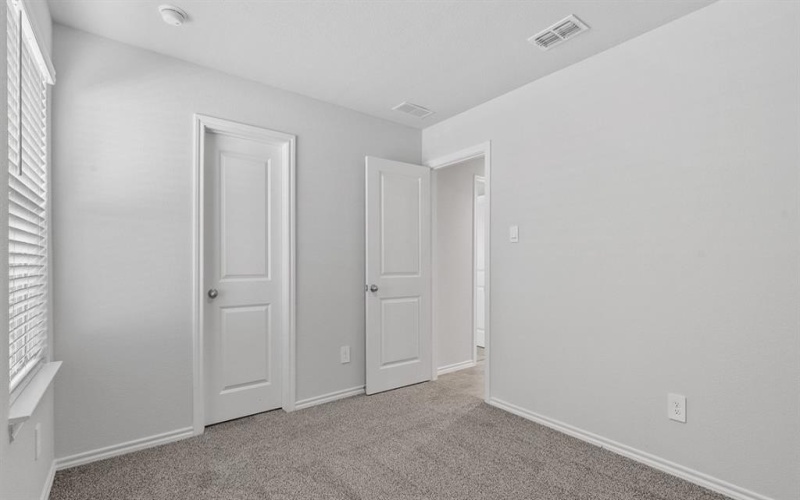1728 GILLENS Avenue, Fort Worth, TX 76140, 3 Habitaciones Habitaciones , ,2 BañosBaños,Residential,En Venta,1728 GILLENS Avenue,0,21043205