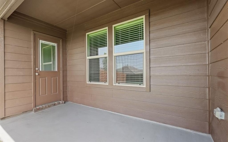 1728 GILLENS Avenue, Fort Worth, TX 76140, 3 Habitaciones Habitaciones , ,2 BañosBaños,Residential,En Venta,1728 GILLENS Avenue,0,21043205