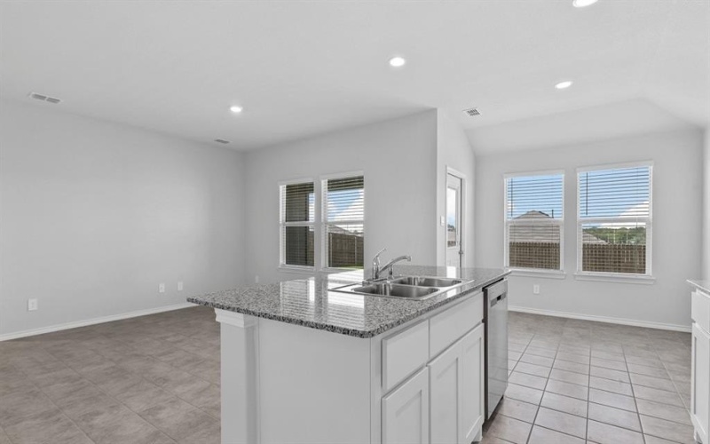 1728 GILLENS Avenue, Fort Worth, TX 76140, 3 Habitaciones Habitaciones , ,2 BañosBaños,Residential,En Venta,1728 GILLENS Avenue,0,21043205