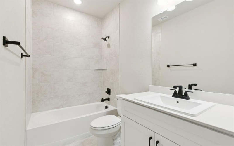 1366 Chisos Way, Forney, TX 75126, 4 Habitaciones Habitaciones , ,3 BañosBaños,Residential,En Venta,1366 Chisos Way,0,21043570