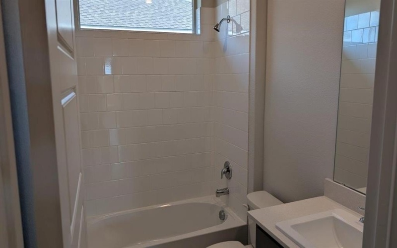 912 BOLL WEEVIL Drive, Cleburne, TX 76031, 5 Habitaciones Habitaciones , ,3 BañosBaños,Residential,En Venta,912 BOLL WEEVIL Drive,0,21044200