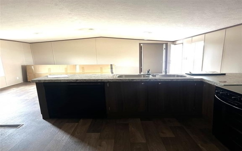 1405 Avenue B, Cisco, TX 76437, 2 Habitaciones Habitaciones , ,1 BañoBaños,Residential,En Venta,1405 Avenue B,0,21044377