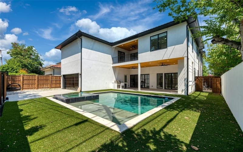 6838 Chevy Chase Avenue, Dallas, TX 75225, 6 Habitaciones Habitaciones , ,6 BañosBaños,Residential,En Venta,6838 Chevy Chase Avenue,0,21044486