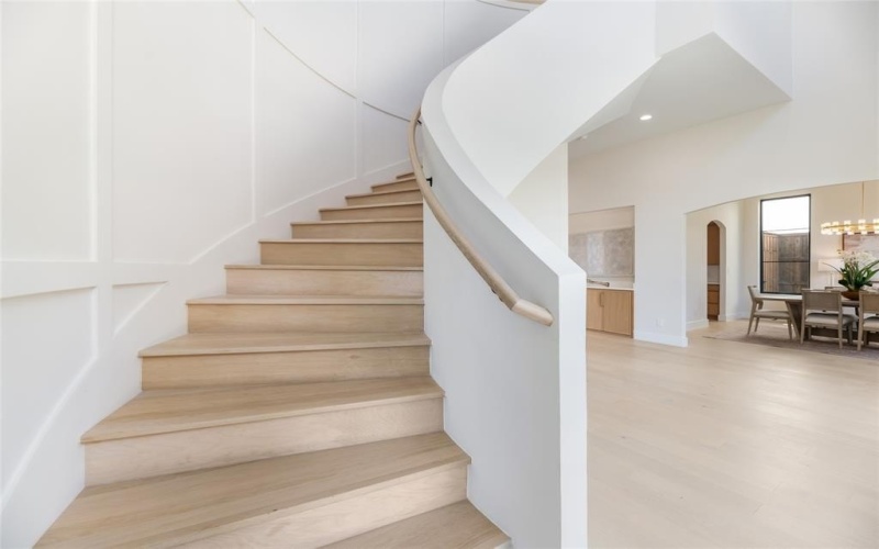 6838 Chevy Chase Avenue, Dallas, TX 75225, 6 Habitaciones Habitaciones , ,6 BañosBaños,Residential,En Venta,6838 Chevy Chase Avenue,0,21044486