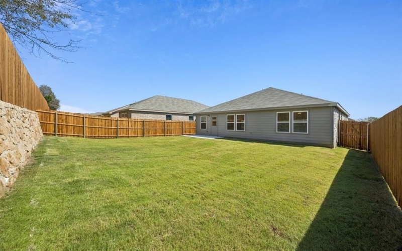 2712 Pecan Park Drive, Denton, TX 76208, 3 Habitaciones Habitaciones , ,2 BañosBaños,Residential,En Venta,2712 Pecan Park Drive,0,21044487