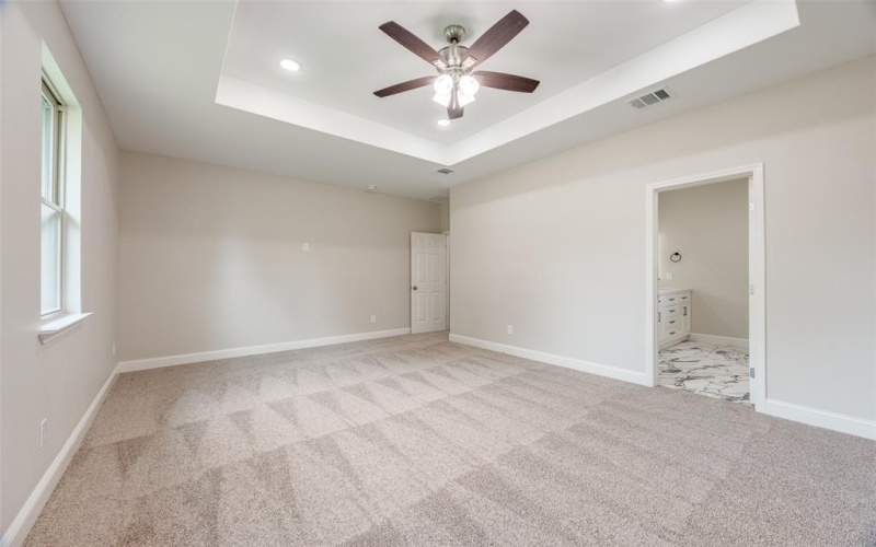 1704 Kings Lane, Commerce, TX 75428, 4 Bedrooms Bedrooms, ,3 BathroomsBathrooms,Residential,For Sale,1704 Kings Lane,0,21044494