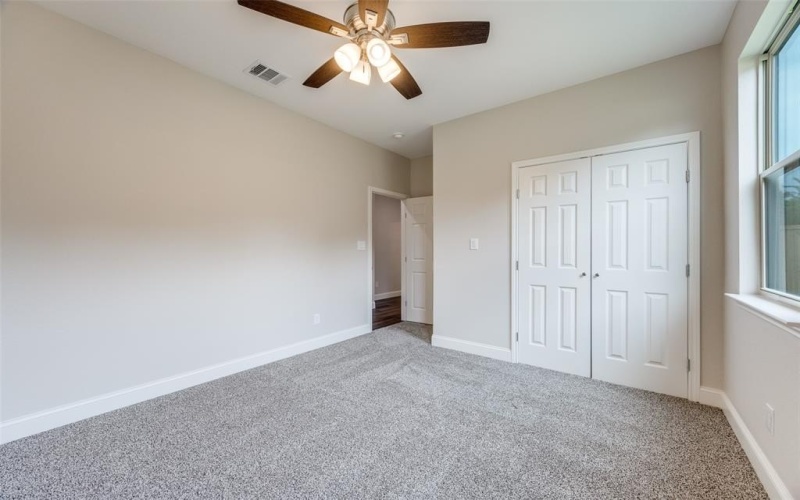 1704 Kings Lane, Commerce, TX 75428, 4 Bedrooms Bedrooms, ,3 BathroomsBathrooms,Residential,For Sale,1704 Kings Lane,0,21044494