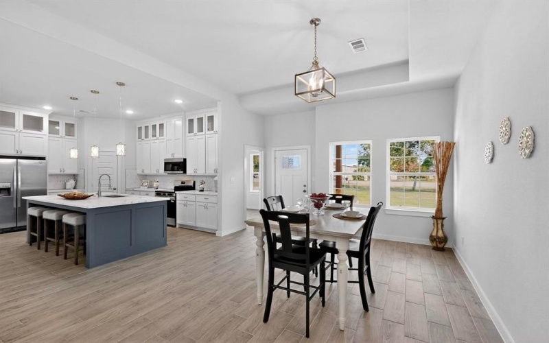 603 W Hayes Street, Savoy, TX 75479, 4 Habitaciones Habitaciones , ,3 BañosBaños,Residential,En Venta,603 W Hayes Street,0,21044508