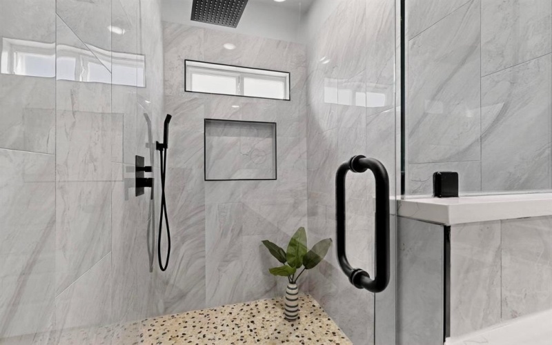 603 W Hayes Street, Savoy, TX 75479, 4 Habitaciones Habitaciones , ,3 BañosBaños,Residential,En Venta,603 W Hayes Street,0,21044508