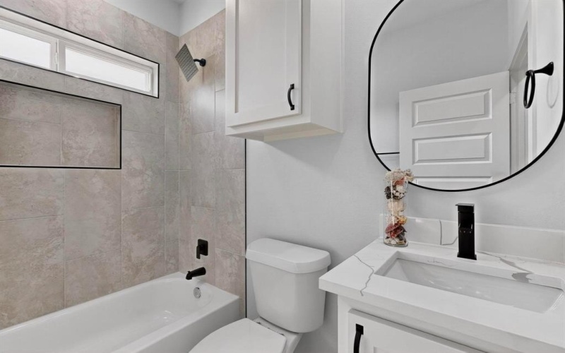 603 W Hayes Street, Savoy, TX 75479, 4 Habitaciones Habitaciones , ,3 BañosBaños,Residential,En Venta,603 W Hayes Street,0,21044508