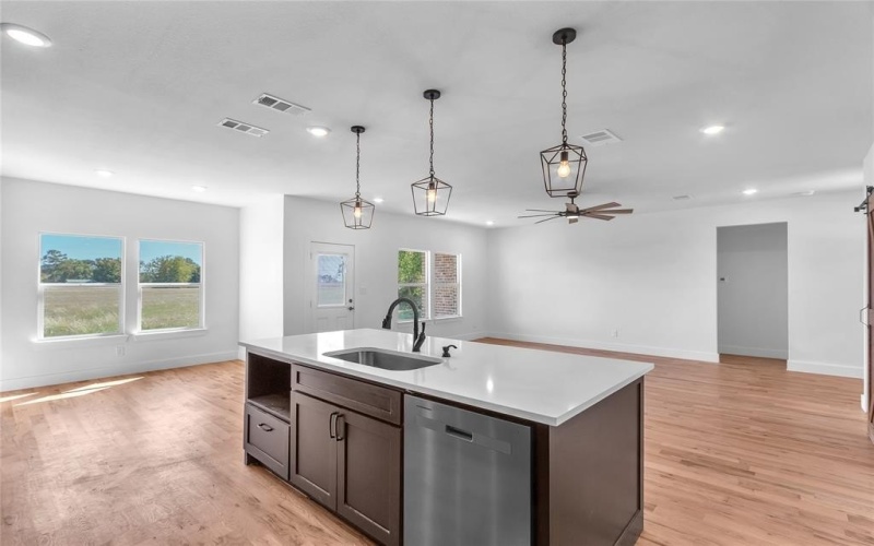 112 LBJ Ranch Road, Trinidad, TX 75163, 3 Habitaciones Habitaciones , ,2 BañosBaños,Residential,En Venta,112 LBJ Ranch Road,0,21044674