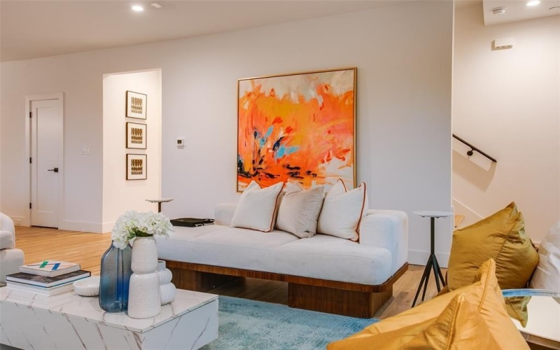 7207 Gaston Avenue #906, Dallas, TX 75206, 2 Bedrooms Bedrooms, ,2 BathroomsBathrooms,Residential,For Sale,7207 Gaston Avenue,0,21044700