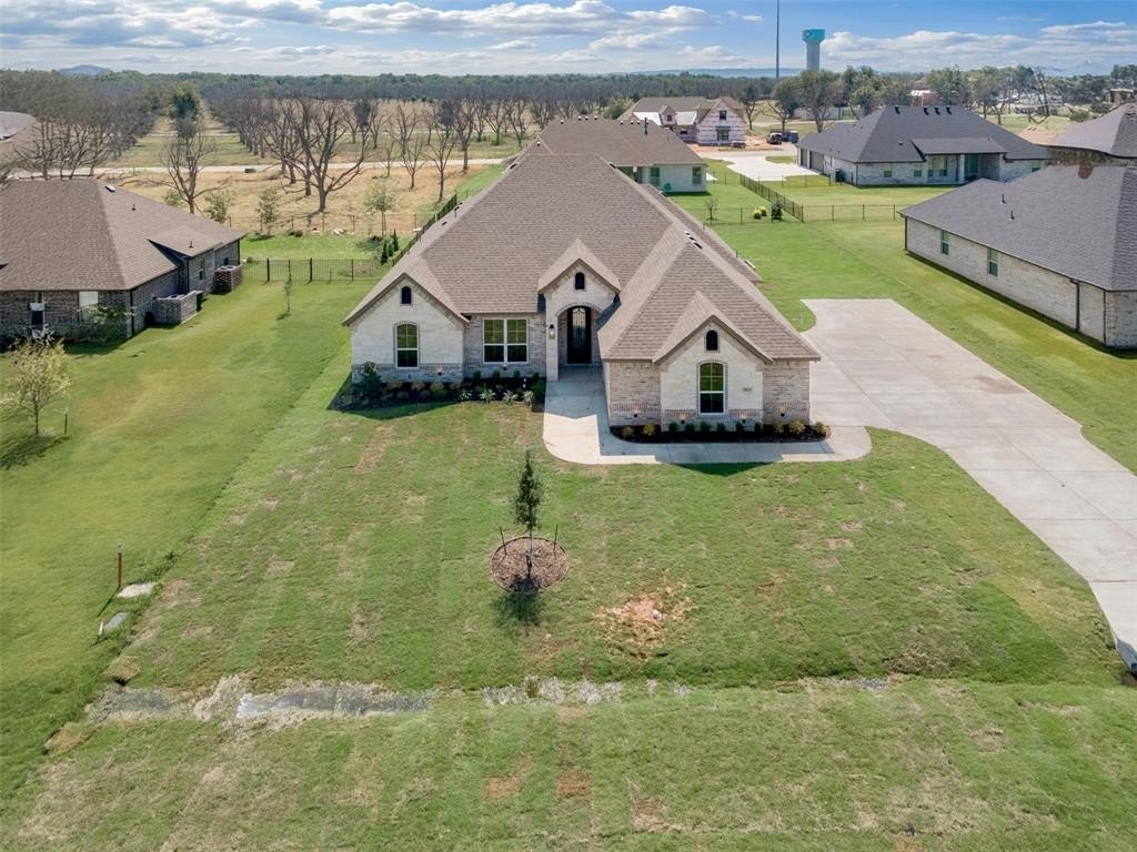 3016 Hazlewood Road, Granbury, TX 76049, 4 Habitaciones Habitaciones , ,3 BañosBaños,Residential,En Venta,3016 Hazlewood Road,0,21044741