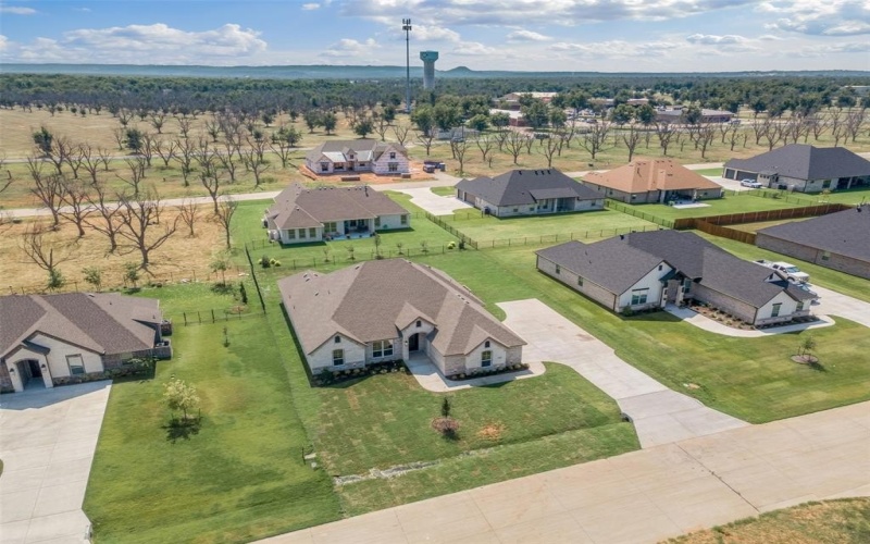 3016 Hazlewood Road, Granbury, TX 76049, 4 Habitaciones Habitaciones , ,3 BañosBaños,Residential,En Venta,3016 Hazlewood Road,0,21044741