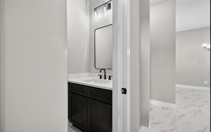 2366 Usman Drive, Irving, TX 75062, 3 Bedrooms Bedrooms, ,3 BathroomsBathrooms,Residential,For Sale,2366 Usman Drive,0,21044748