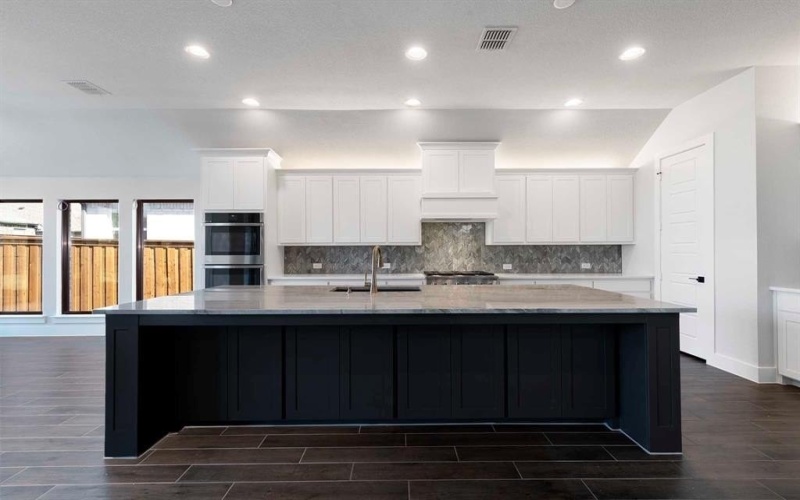 809 Lost Woods Way, McKinney, TX 75071, 4 Habitaciones Habitaciones , ,3 BañosBaños,Residential,En Venta,809 Lost Woods Way,0,21044819