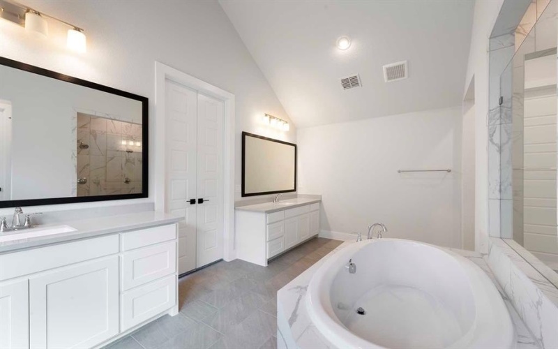 809 Lost Woods Way, McKinney, TX 75071, 4 Habitaciones Habitaciones , ,3 BañosBaños,Residential,En Venta,809 Lost Woods Way,0,21044819