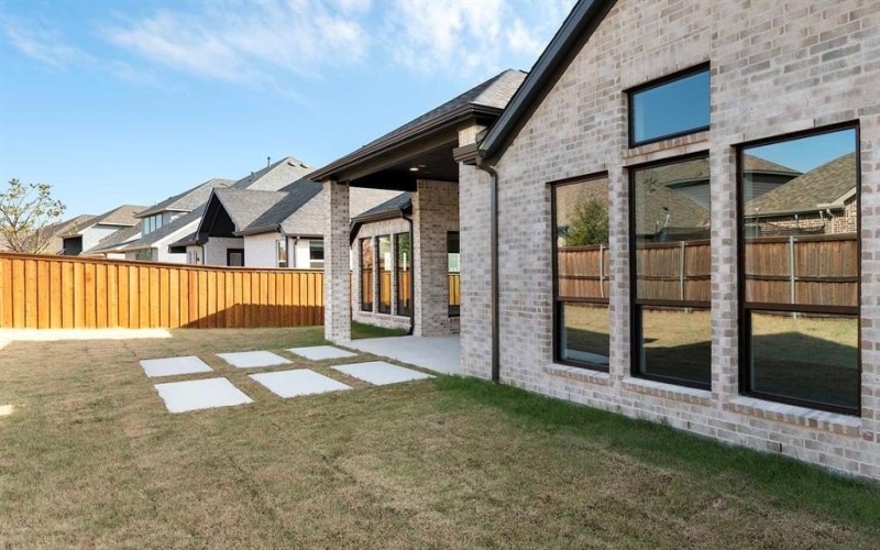 809 Lost Woods Way, McKinney, TX 75071, 4 Habitaciones Habitaciones , ,3 BañosBaños,Residential,En Venta,809 Lost Woods Way,0,21044819