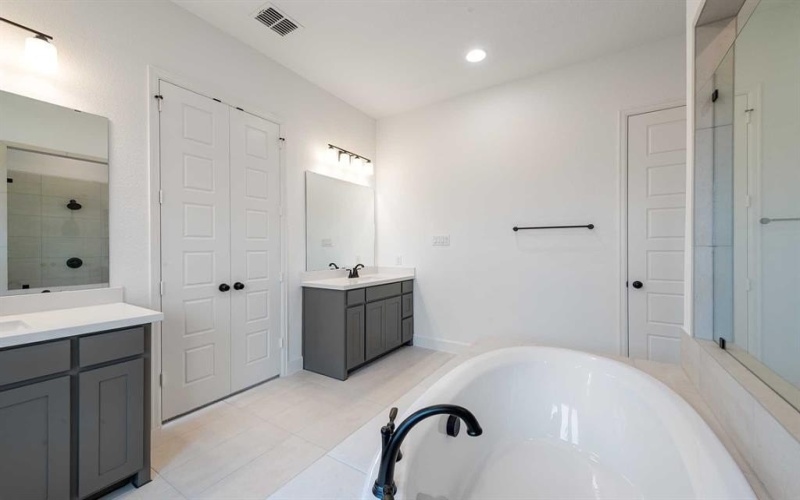 2719 Kirkhill Lane, Forney, TX 75126, 4 Habitaciones Habitaciones , ,3 BañosBaños,Residential,En Venta,2719 Kirkhill Lane,0,21045070