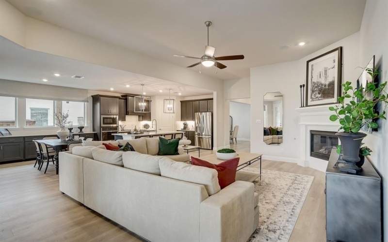 411 Chatham Street, Oak Point, TX 75068, 4 Bedrooms Bedrooms, ,3 BathroomsBathrooms,Residential,For Sale,411 Chatham Street,0,21045284