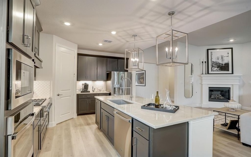411 Chatham Street, Oak Point, TX 75068, 4 Bedrooms Bedrooms, ,3 BathroomsBathrooms,Residential,For Sale,411 Chatham Street,0,21045284