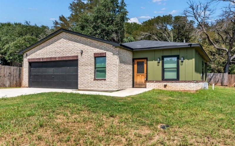 3202 Lowland Drive, Granbury, TX 76048, 3 Habitaciones Habitaciones , ,2 BañosBaños,Residential,En Venta,3202 Lowland Drive,0,21045356