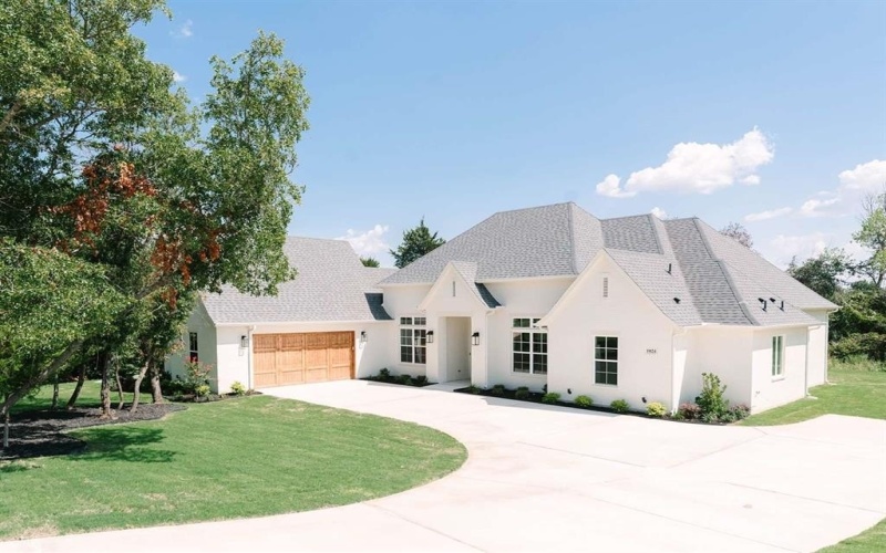1024 Twin Creeks Drive, Weatherford, TX 76088, 3 Habitaciones Habitaciones , ,2 BañosBaños,Residential,En Venta,1024 Twin Creeks Drive,0,21045395