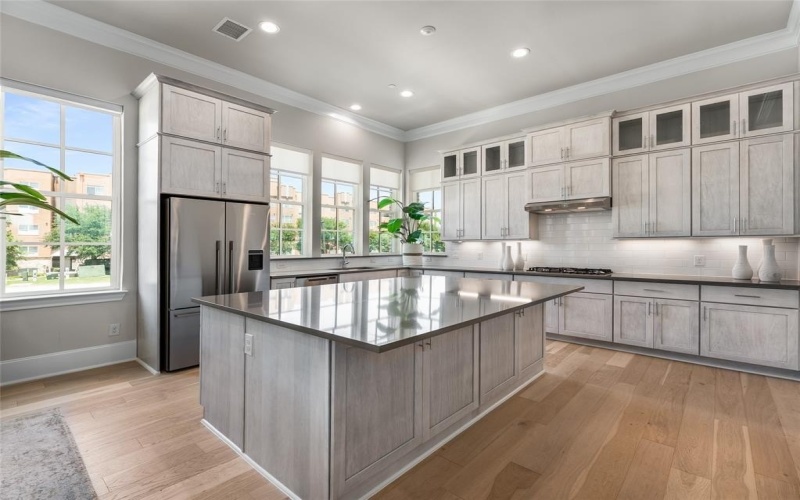 663 Baugh Drive, Irving, TX 75039, 3 Bedrooms Bedrooms, ,3 BathroomsBathrooms,Residential,For Sale,663 Baugh Drive,0,21045409