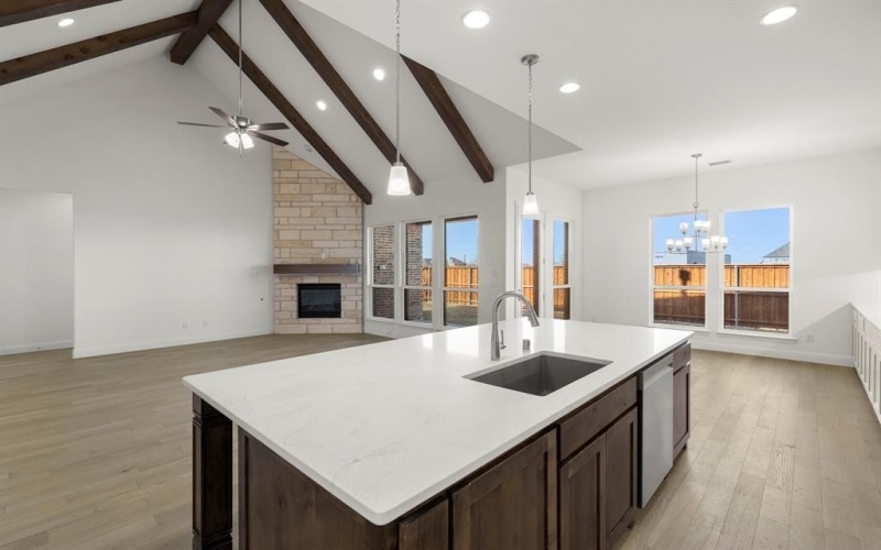 2006 Wickersham Road, Rockwall, TX 75087, 4 Habitaciones Habitaciones , ,3 BañosBaños,Residential,En Venta,2006 Wickersham Road,0,21045443