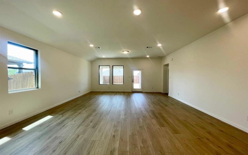 2309 Myrtle Way, Melissa, TX 75454, 4 Bedrooms Bedrooms, ,3 BathroomsBathrooms,Residential,For Sale,2309 Myrtle Way,0,21045487