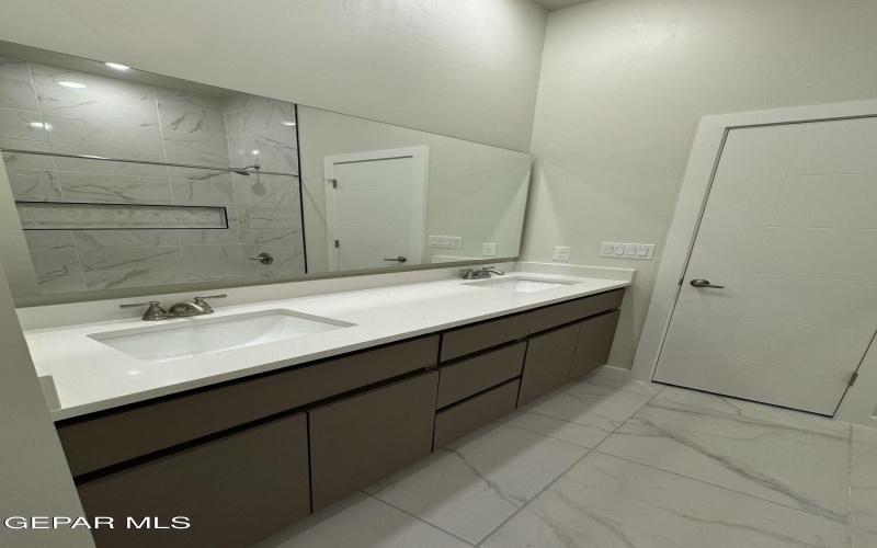 3880 Reliance Street, El Paso, TX 79938, 4 Habitaciones Habitaciones , ,3 BañosBaños,Residential,En Venta,3880 Reliance Street,0,929309