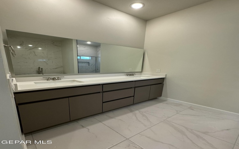 3880 Reliance Street, El Paso, TX 79938, 4 Habitaciones Habitaciones , ,3 BañosBaños,Residential,En Venta,3880 Reliance Street,0,929309