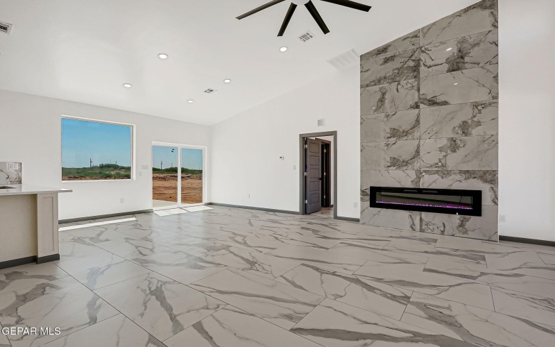 693 San Jose, Chaparral, NM 88081, 3 Bedrooms Bedrooms, ,2 BathroomsBathrooms,Residential,For Sale,693 San Jose,0,929329