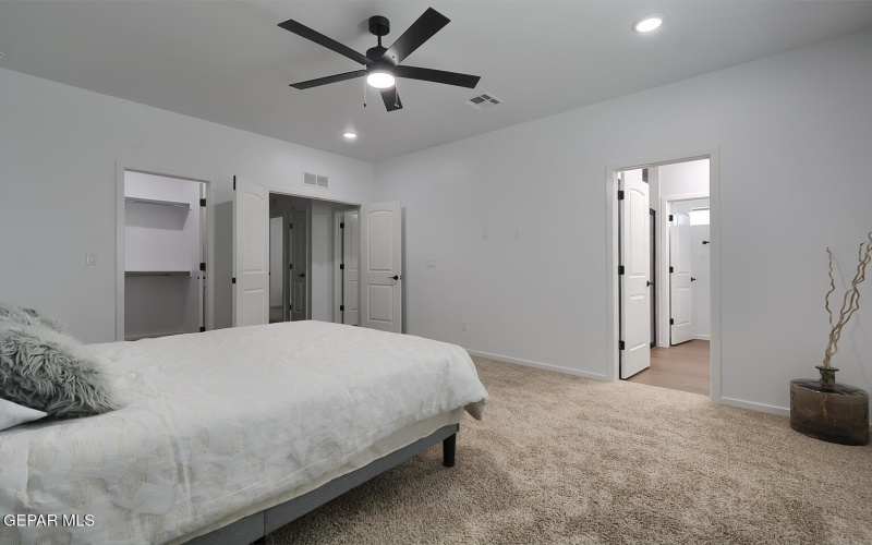 417 Davis Greenwood Court, Vinton, TX 79821, 4 Habitaciones Habitaciones , ,2 BañosBaños,Residential,En Venta,417 Davis Greenwood Court,0,929332
