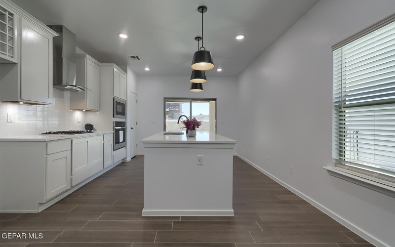 417 Davis Greenwood Court, Vinton, TX 79821, 4 Habitaciones Habitaciones , ,2 BañosBaños,Residential,En Venta,417 Davis Greenwood Court,0,929332